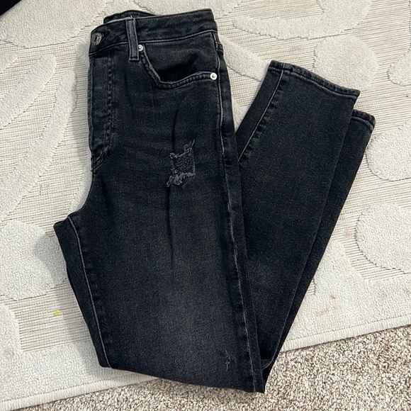 Forever 21 Denim - Forever21 Black Holey Jeans